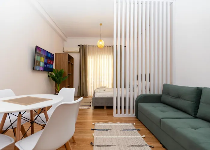 Lungomare Apartments
