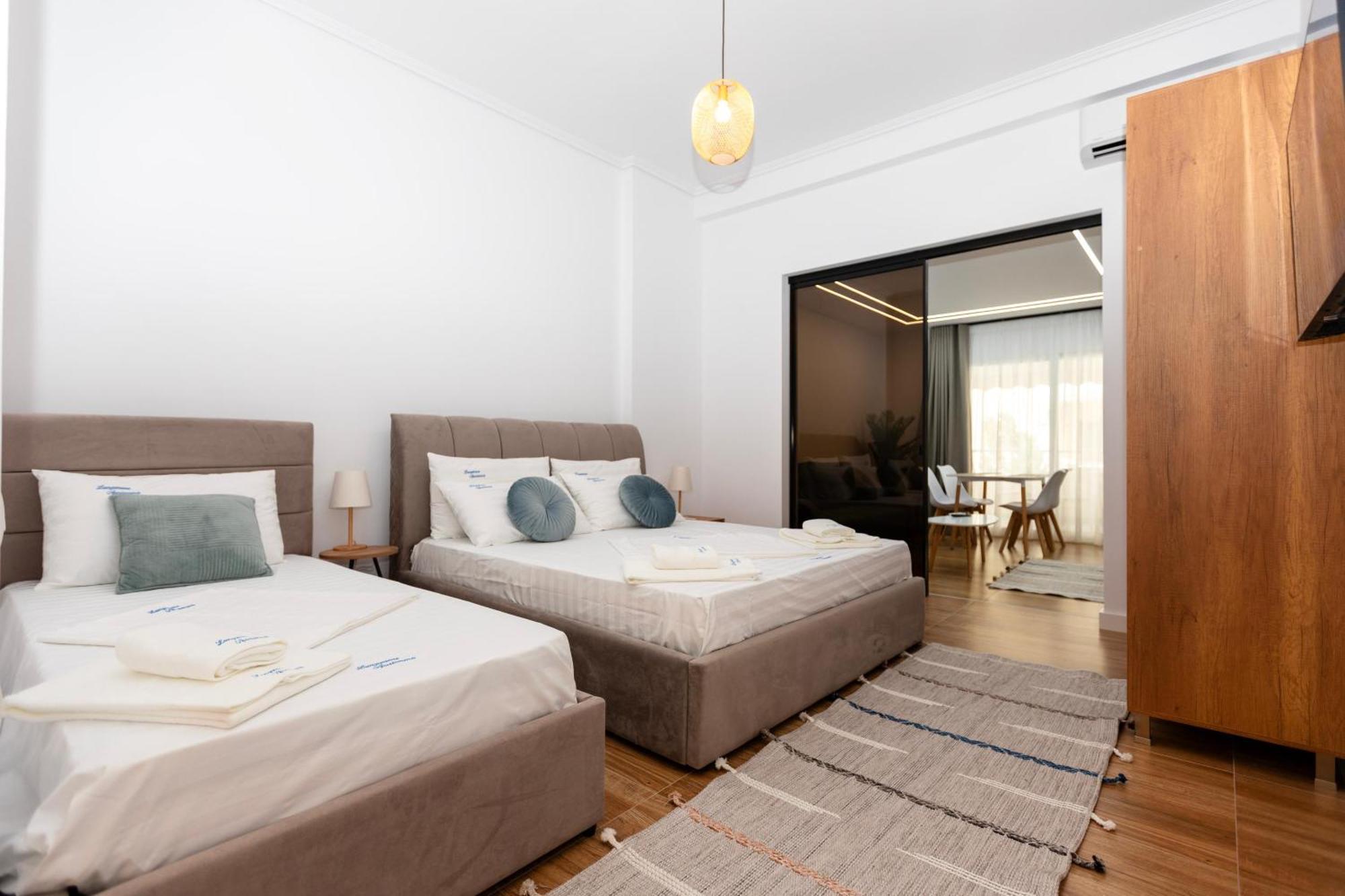 Lungomare Apartment *
